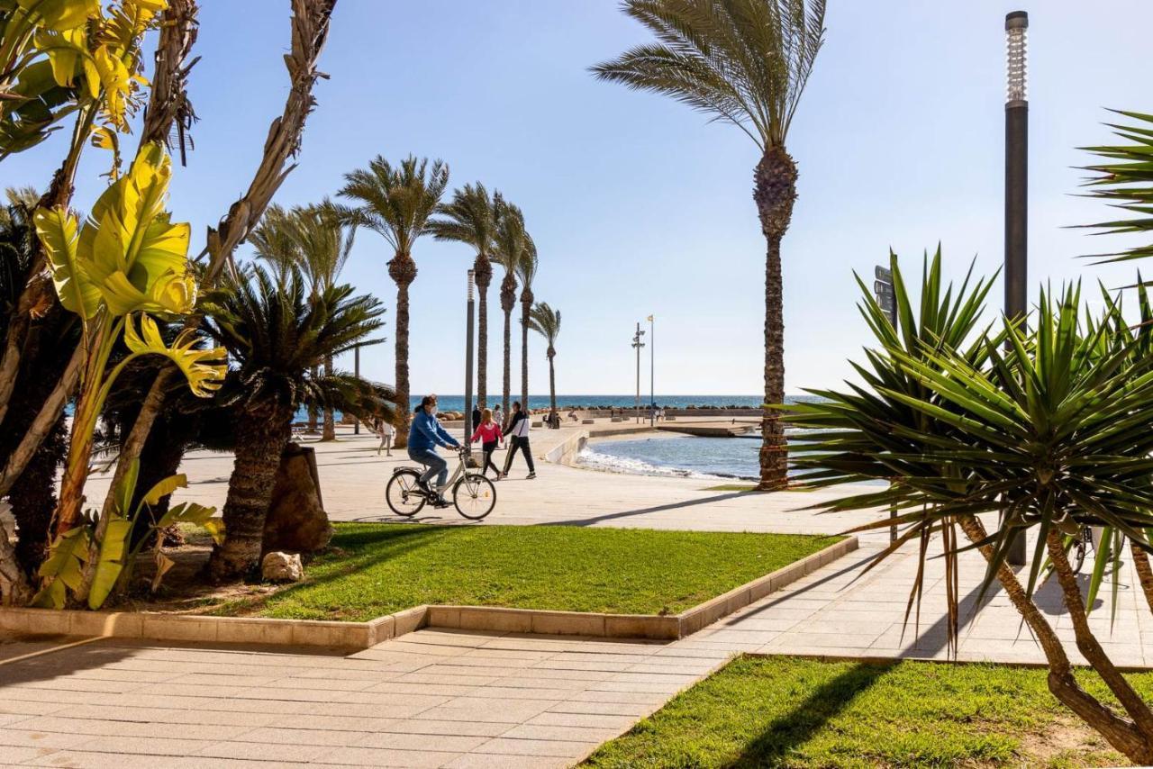 Cozy Appartment Torrevieja At Irina 外观 照片