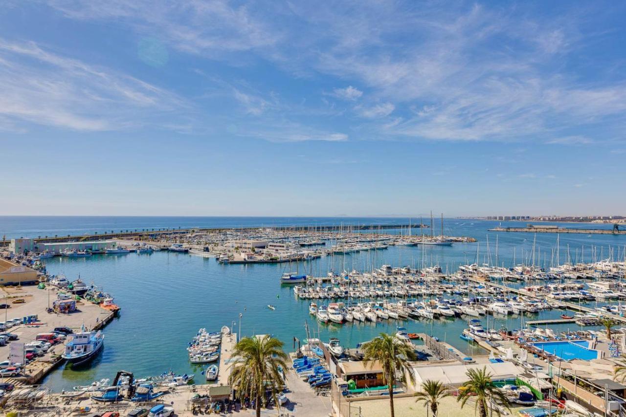 Cozy Appartment Torrevieja At Irina 外观 照片