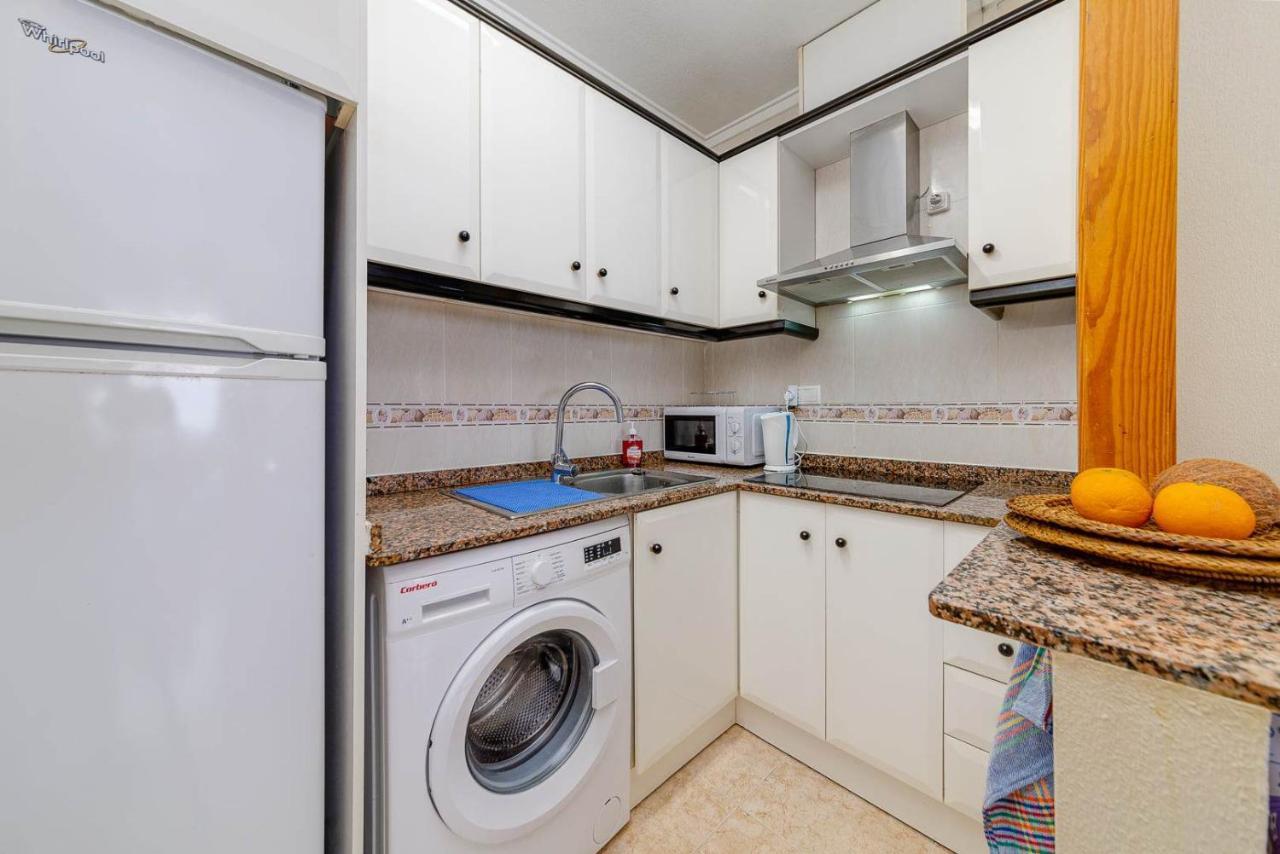 Cozy Appartment Torrevieja At Irina 外观 照片